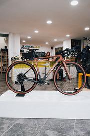 Megamo SILK 10 - BROWN M