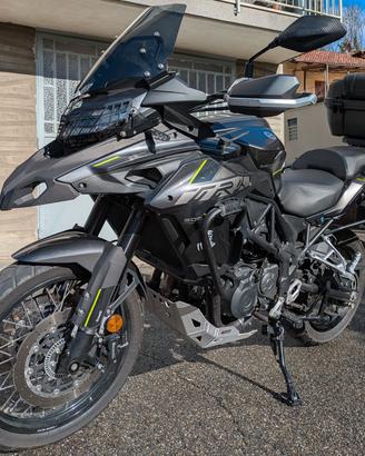Benelli trk502x con scarico gpr 