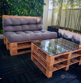 Divano pallet + tavolino per terrazzo o giardino