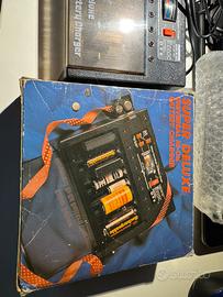 Caricabatterie universale per tutti i tipi