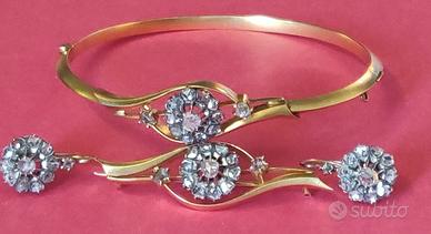 Parure in oro giallo con 48 rose di diamante