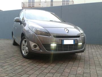 Renault Scenic 1.5 dCi 110CV Dynamique