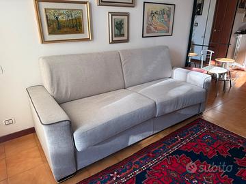 DIVANO LETTO NUOVO