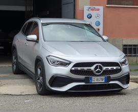 MERCEDES-BENZ GLA 220 d Automatic 4Matic Premium A