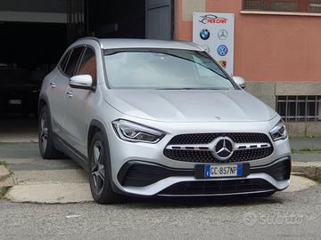 MERCEDES-BENZ GLA 220 d Automatic 4Matic Premium A