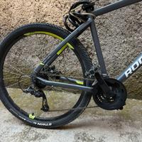 Bicicletta Rock Rider ST 520