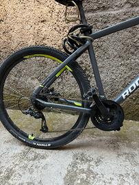 Bicicletta Rock Rider ST 520