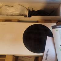 Xbox series s (leggi sotto )