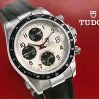 LIBRETTO TUDOR CON PORTALIBRETTO