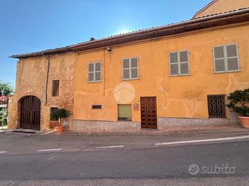 CASA SEMINDIPENDENTE A GRANA