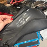 Borsa serbatoio BMW