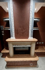 Rivestimento camino in pregiato Marmo Fontana Rosa