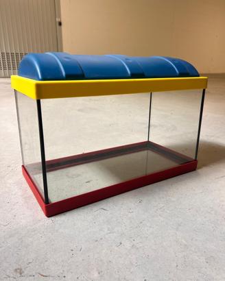 Acquario completo con coperchio e accessori
