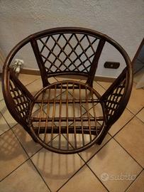 Poltroncina in legno 