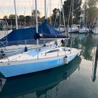 Barca a vela Rivetto one design
