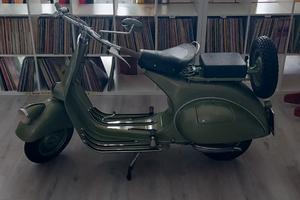 Vespa 125 - 1950 cambio a bacchetta