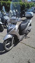 Suzuki SIXteen 150
