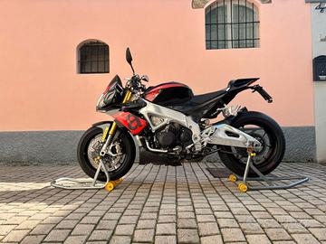 Aprilia tuono v4 1100rr 