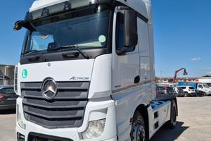 Mercedes Actros 1848