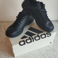 Adidas Advantage Nero 40