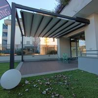 pergola con telo mobile motorizzato 