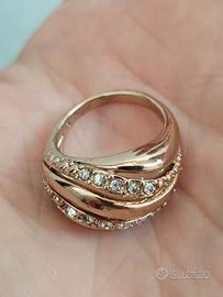 anello da donna intrecciato con brillante diametr 
