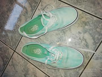 Vans donna