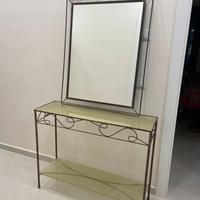 Consolle con specchio in ferro battuto e vetro