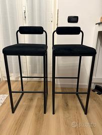 Coppia sgabelli da bar neri con seduta imbottita