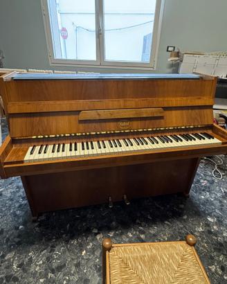 Pianoforte verticale Sabel