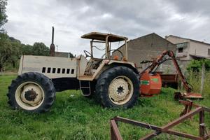 Trattore Lamborghini 1056 DT + Trincia a braccio