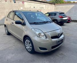Toyota Yaris 1.0 5 porte restayling 80.000 km dal 