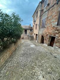 Casa castelleone di suasa ( ancona)
