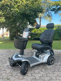 Scooter elettrico per anziani