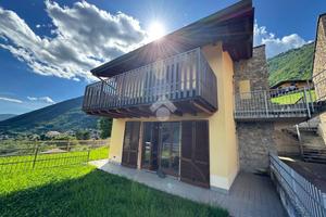 VILLA A SCHIERA A RANZANICO