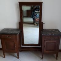 Mobile petineuse in ciliegio e marmo