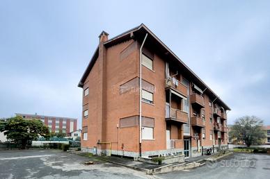 SPLENDIDO QUADRILOCALE IN VIA TORINO, A DUE PASSI