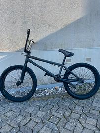 BMX Subrosa Altus 20”