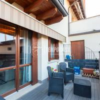 Moderno bilocale con area esterna, cantina, box e