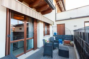 Moderno bilocale con area esterna, cantina, box e