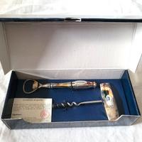 Set di apribottiglie vintage nuovo, mai utilizzato