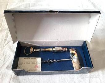 Set di apribottiglie vintage nuovo, mai utilizzato