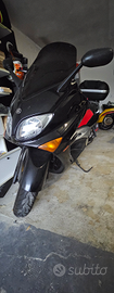 T-Max 500 2003