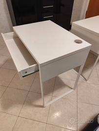 Scrivania Ikea come nuova