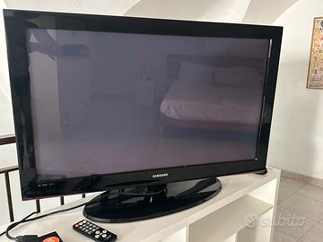 Tv samsuns plasma 42 polloci