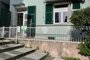 2 LOCALI A LAVAGNA