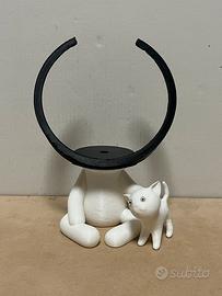 supporto per Alexa Echo Pop con ragazzo con gatto