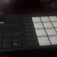 NATIVE INSTRUMENTS Maschine Mikro MK3
