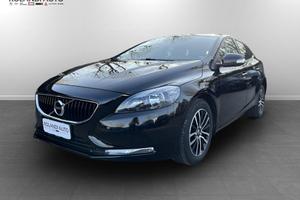 Volvo V40 2.0 D2 R-design my19