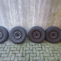 Gomme seminuove + cerchi 155/80 R13 per Panda